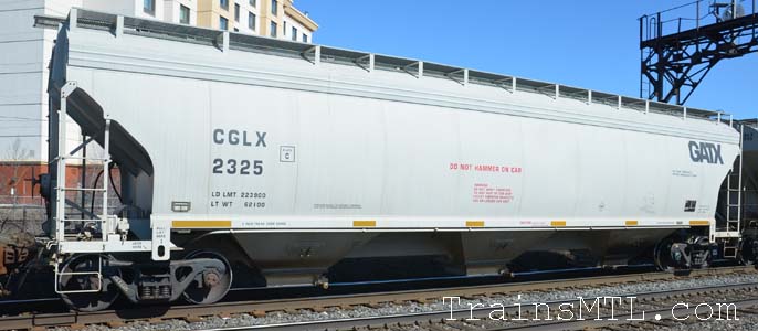 Car/wagon CGLX2325 right side / cot droit