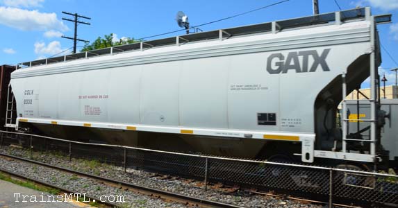 Car/wagon CGLX2332 left side / cot gauche