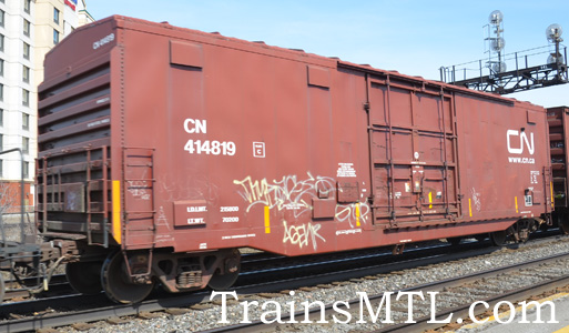 Car/wagon CN414819 left side / cot gauche