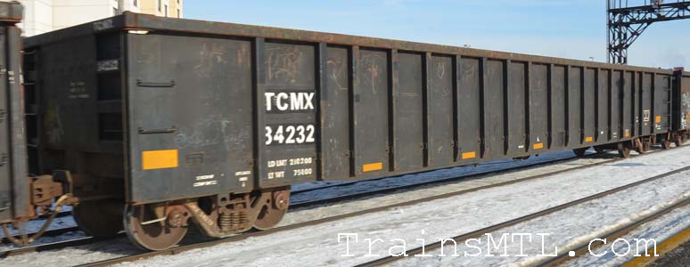 Car/wagon TCMX34232 left side / cot gauche