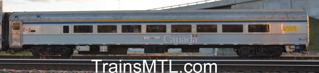 Passenger car VIA 4100 right side / Wagon de passager VIA 4100 cot droit