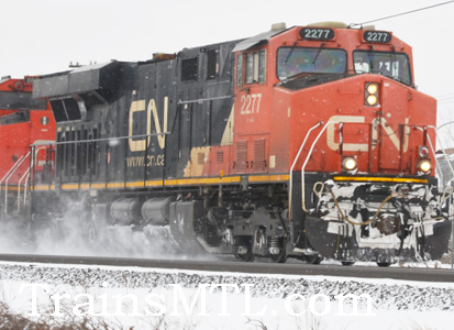 Locomotive CN2277 right side / cot droit