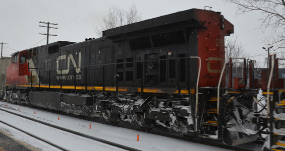 Locomotive CN2651 left side / cot gauche