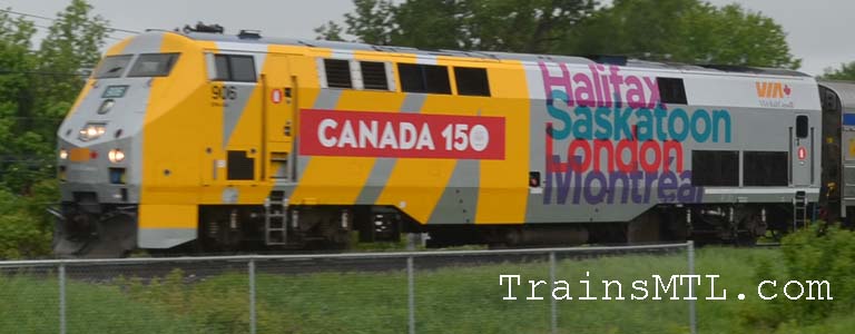 Locomotive VIA906 left side with Canada 150 colors/ cot gauche avec couleurs Canada 150